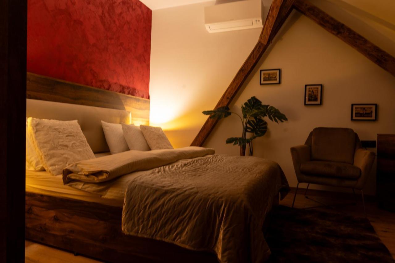 Boutique 17B Aparthotel Sibiu Buitenkant foto